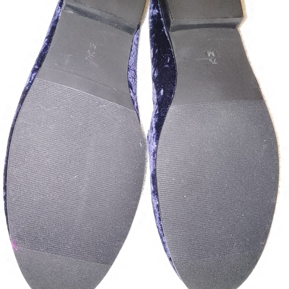 Vaneli Blue velvet loafer flats NWT size 7.5 - Picture 3 of 4